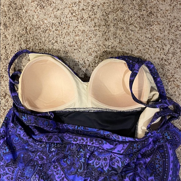 Miraclesuit Purple and Black Paisley Swimsuit excellent condition - Picture 5 of 6